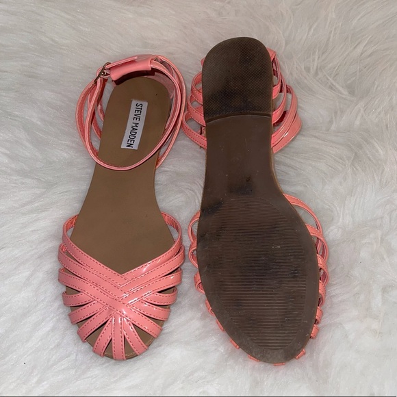 Steve Madden pink sandals - Picture 3 of 5